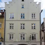 Direkt Am Koenigsplatz - Ideal Fuer Stadterkundung I Fussball-tisch I Perfekt Fuer Familien & Freunde & Business Apartment