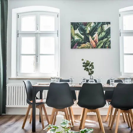 Direkt Am Koenigsplatz L Fuer 8 Personen L Beamer L Foosball