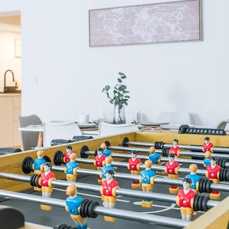 Appartement Zentral & Modern I Perfekt Fuer City-trip I Familien & Freunde & Business I Fussball-tisch Augsburg