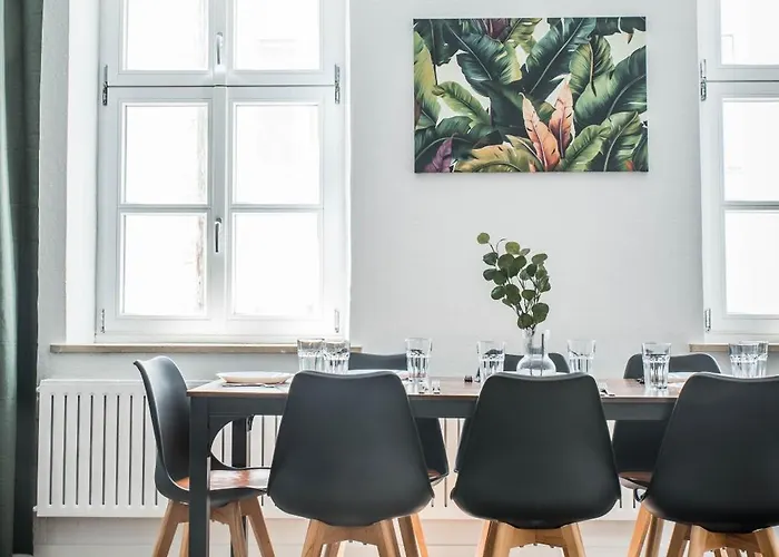 Central Apartments Direkt Am Koenigsplatz L Fussball-Tisch I Perfekt Fuer Familien & Freunde & Business