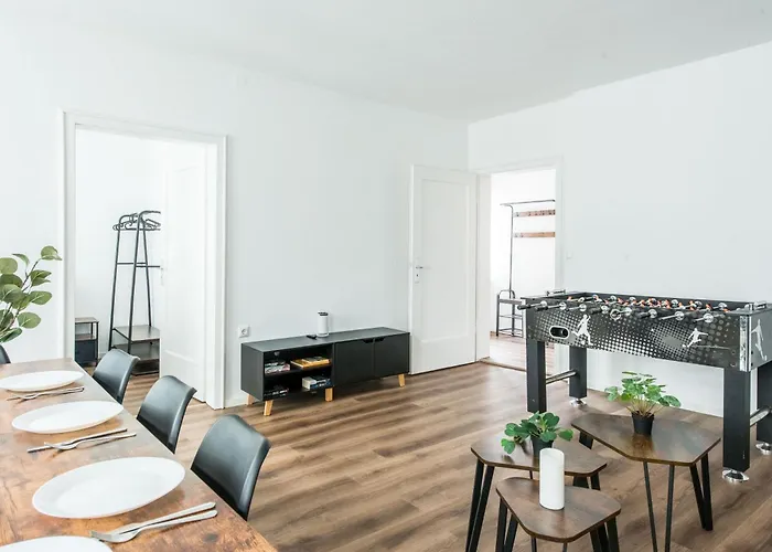 Central Apartments Direkt Am Koenigsplatz L Fussball-Tisch I Perfekt Fuer Familien & Freunde & Business